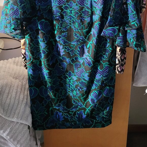 Carmen Marc Valvo dress NWOT - Picture 3 of 4